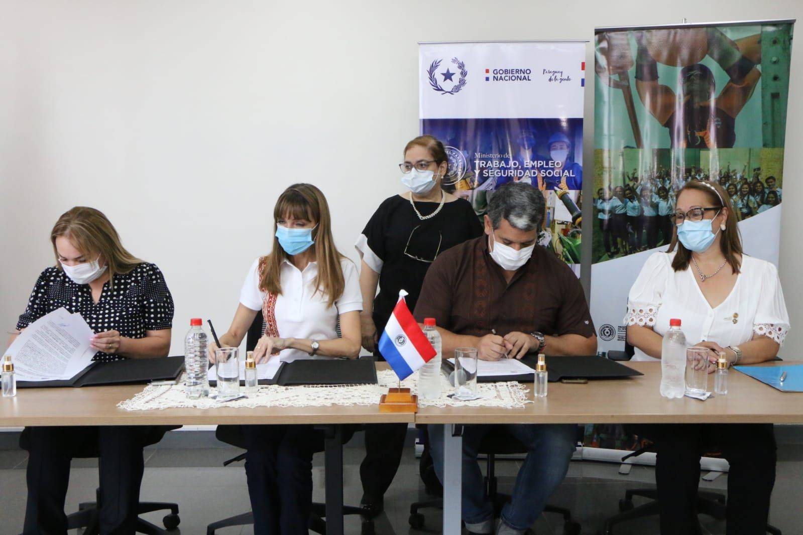 Ministerio de Trabajo y Rotary Club de Luque se alían para realizar conjuntamente cursos de capacitación laboral