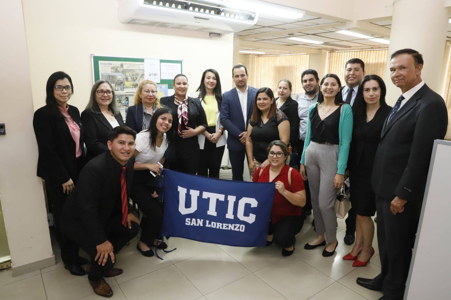 MTESS muestra funcionamiento de la cartera a alumnos universitarios